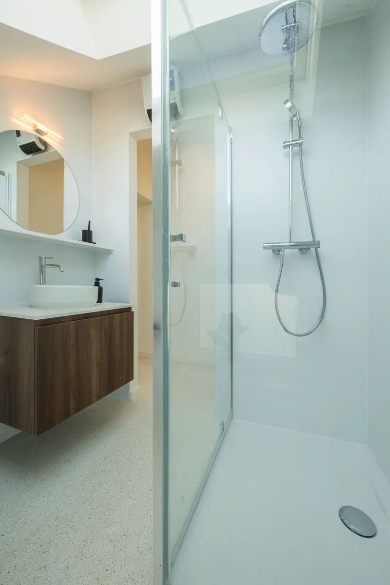 Room n°2 - Souveraine in 3-bedroom Duplex — photo 15