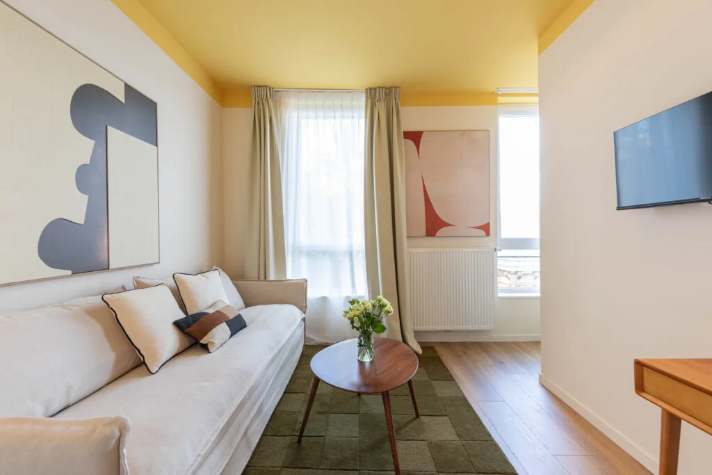 Rezidentz expands to Antwerp with a fully booked opening!